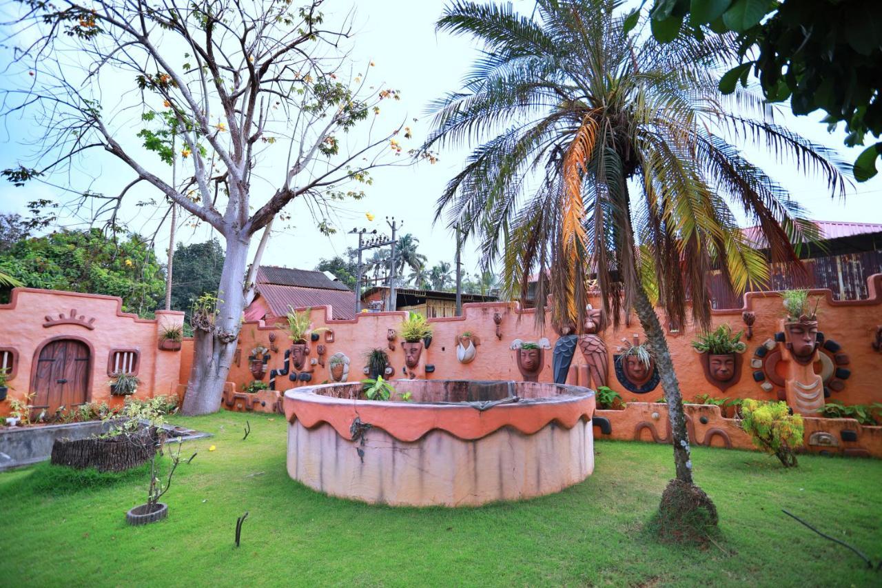 Clay House Hotel Thrissur Kültér fotó