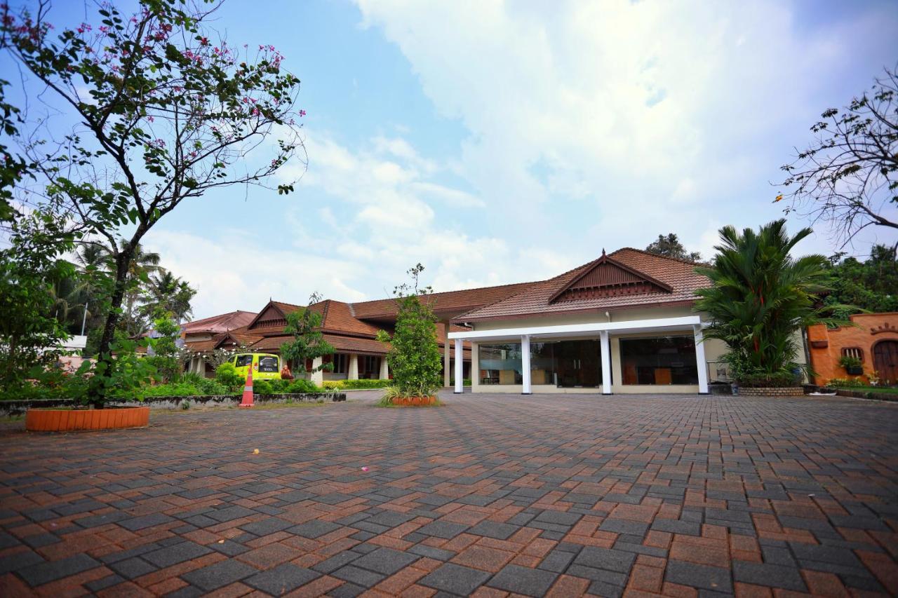 Clay House Hotel Thrissur Kültér fotó